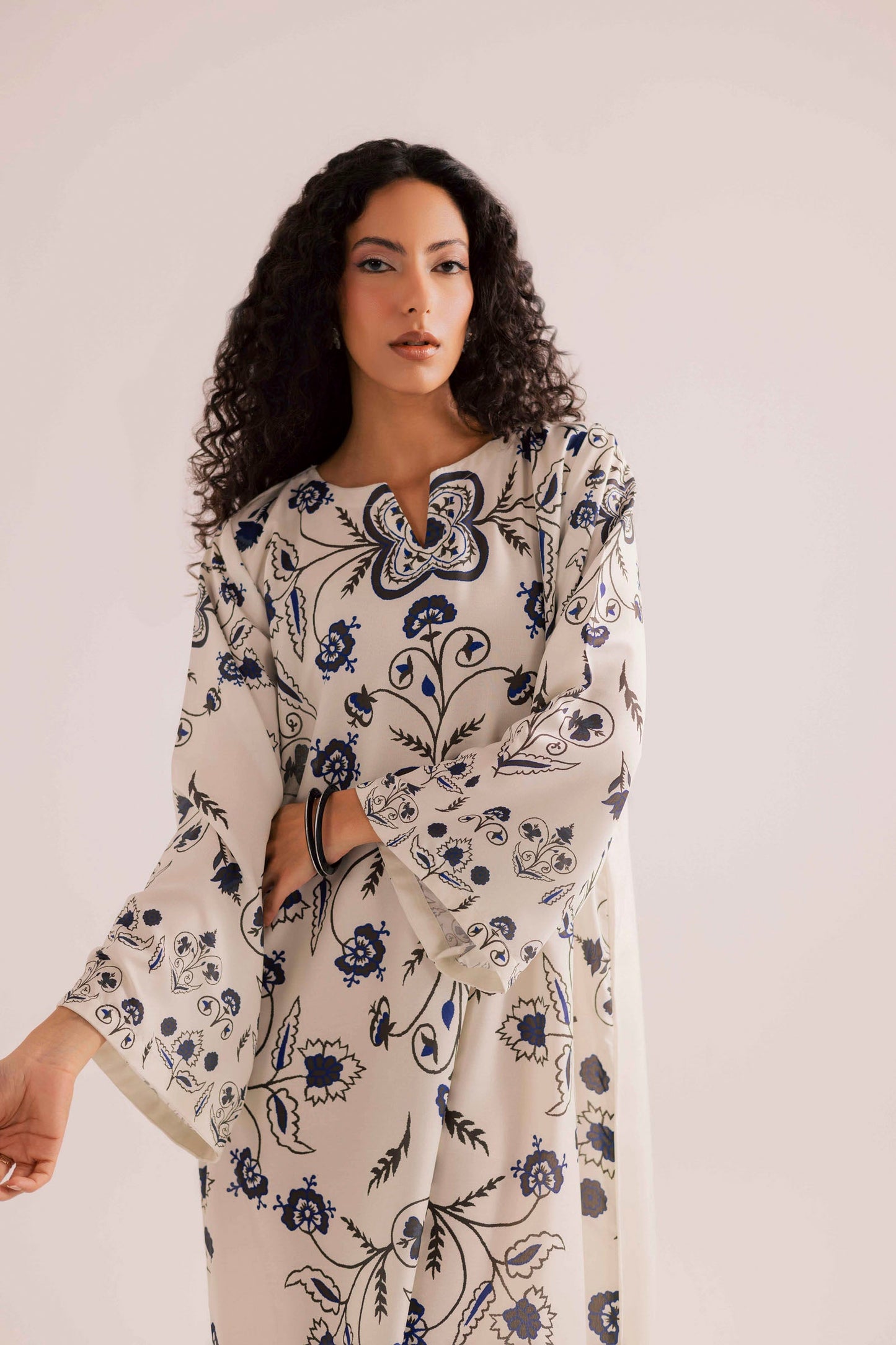KF26 - Summer Kaftan