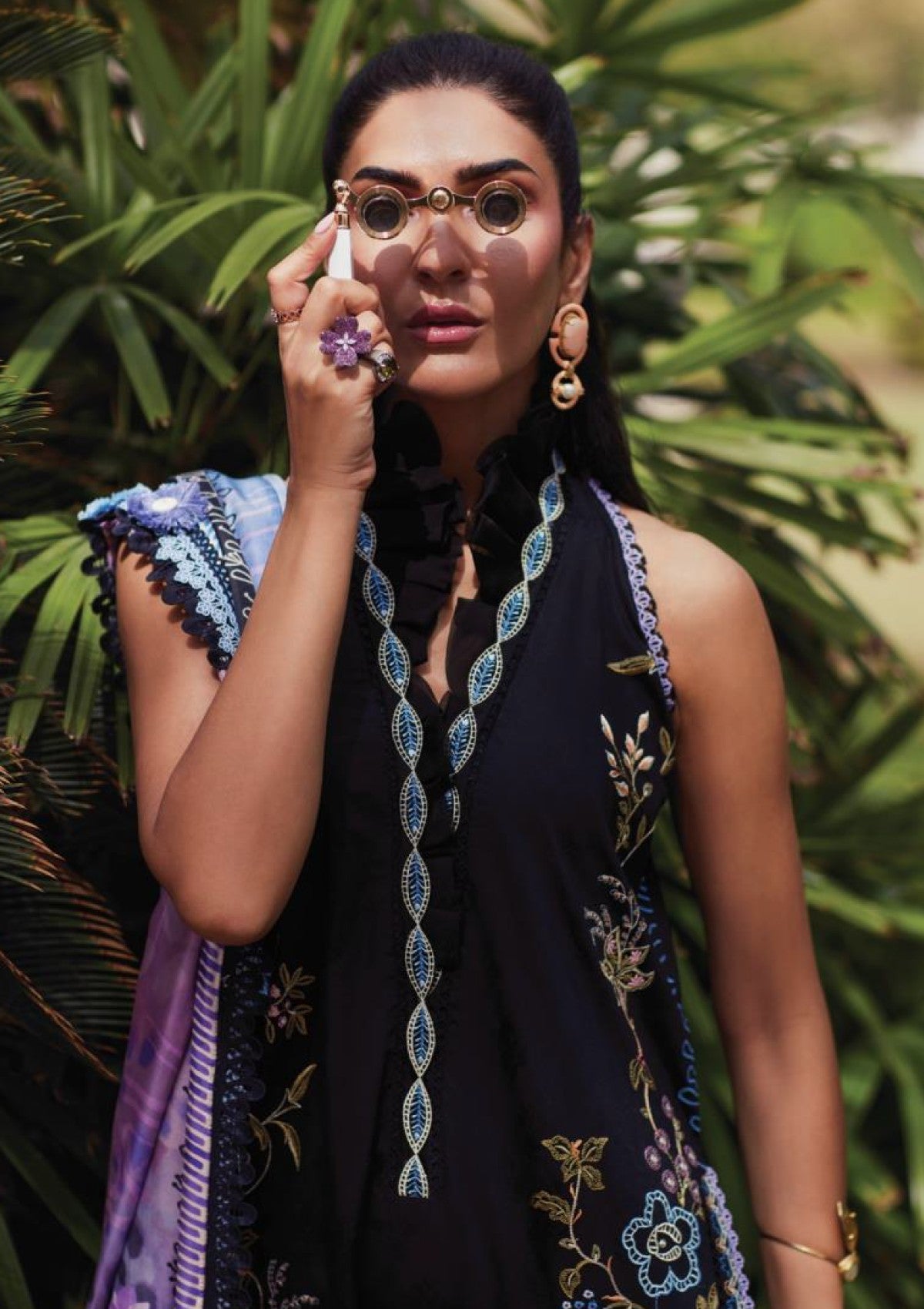 FTA- 05- BELLE BLACK