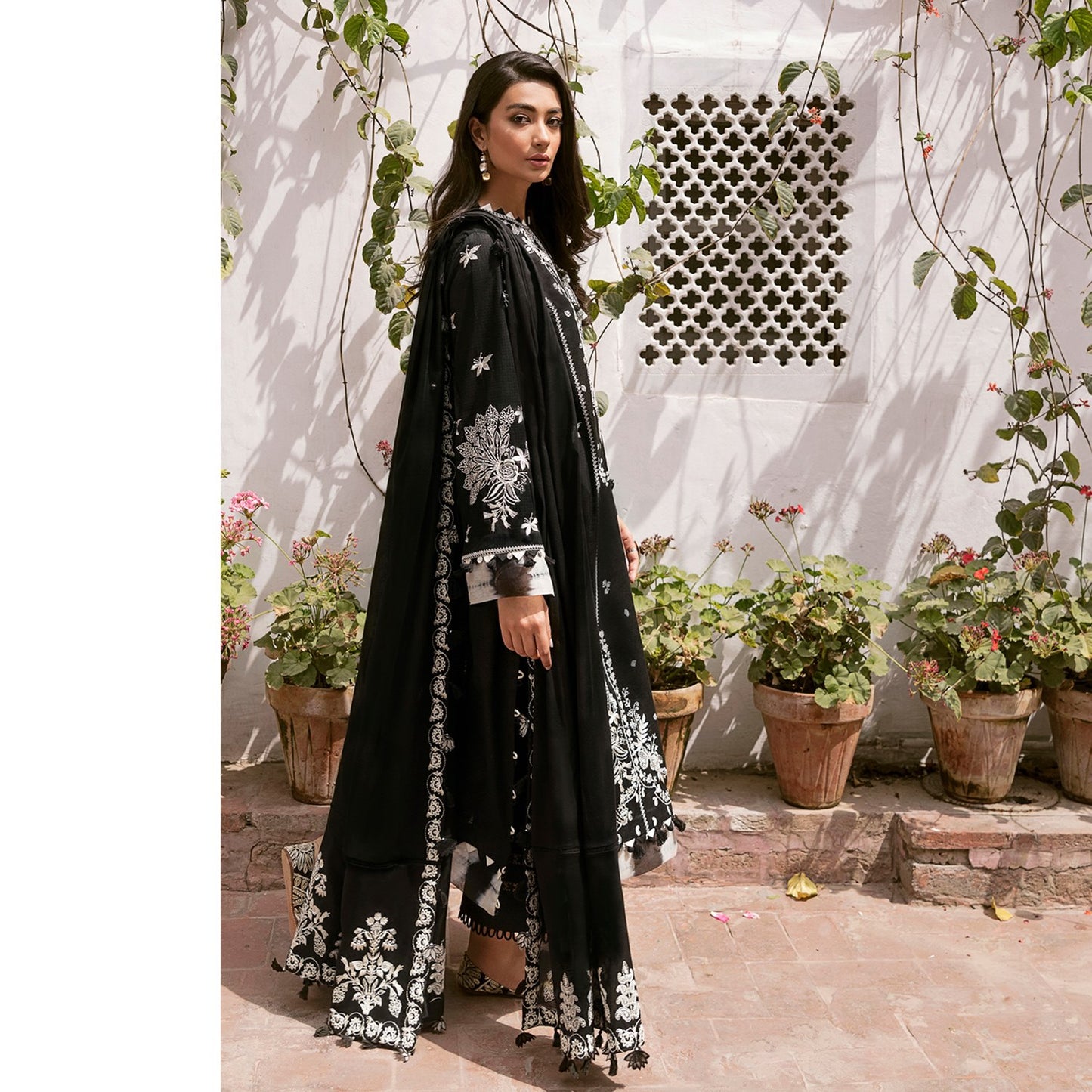 YAMINA (ZF21-06) - Heer Rang