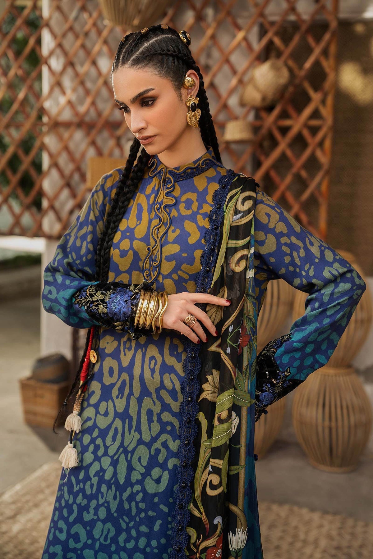 3 Piece Unstitched Embroidered Linen Suit