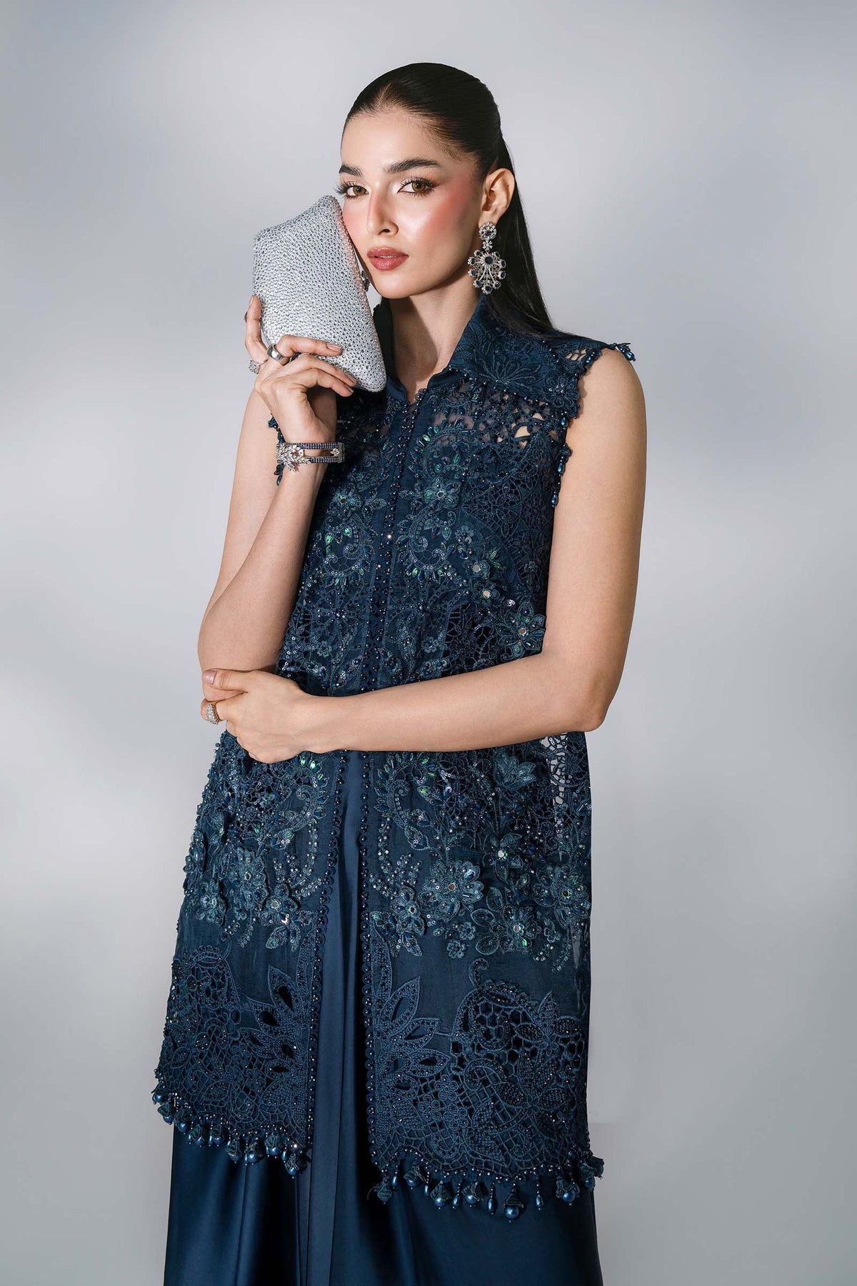 3 Piece Unstitched Embroidered Organza Suit