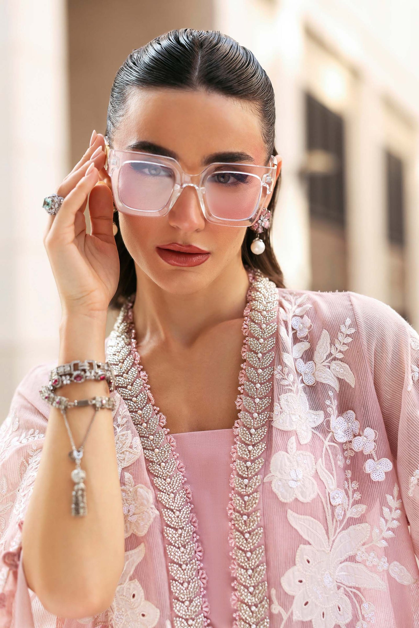 3 Piece Unstitched Embroidered Lawn Karandi Suit