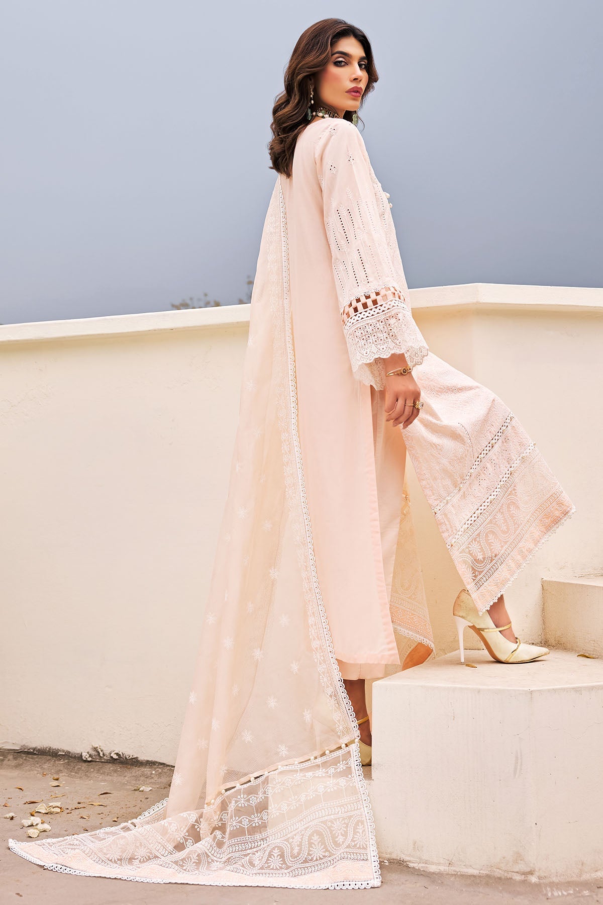3982-ASRA EMBROIDERED LAWN UNSTITCHED