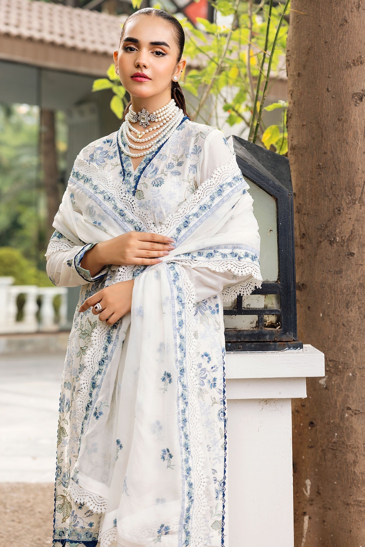 4833-RAMEEN EMBROIDERED LAWN UNSTITCHED