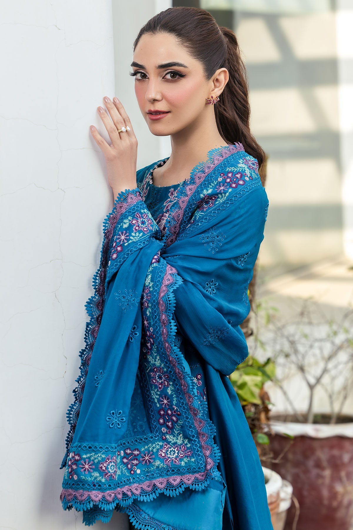 5310-MARGO EMBROIDERED LAWN UNSTITCHED