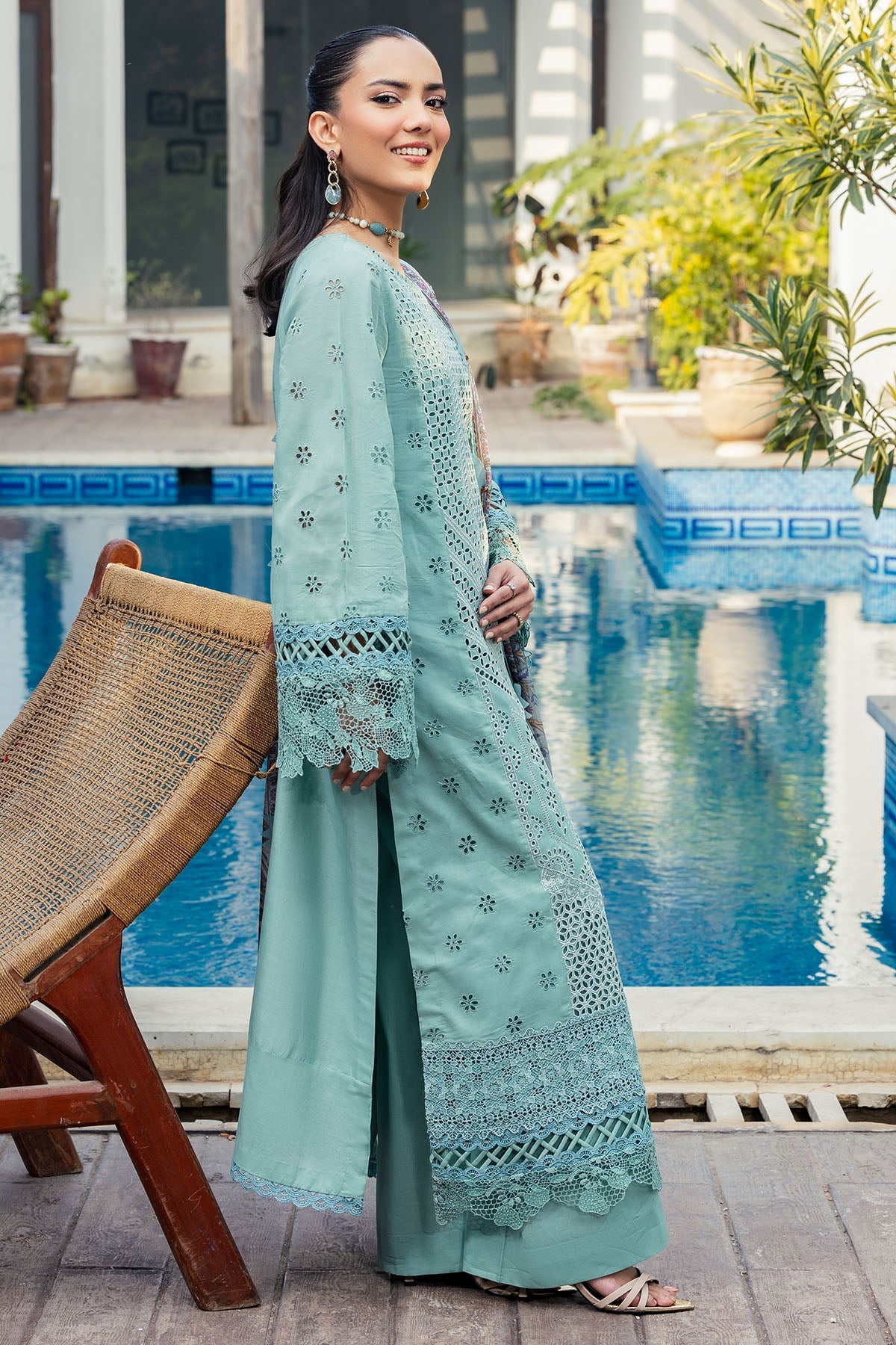 5328-ISABEAU EMBROIDERED LAWN UNSTITCHED