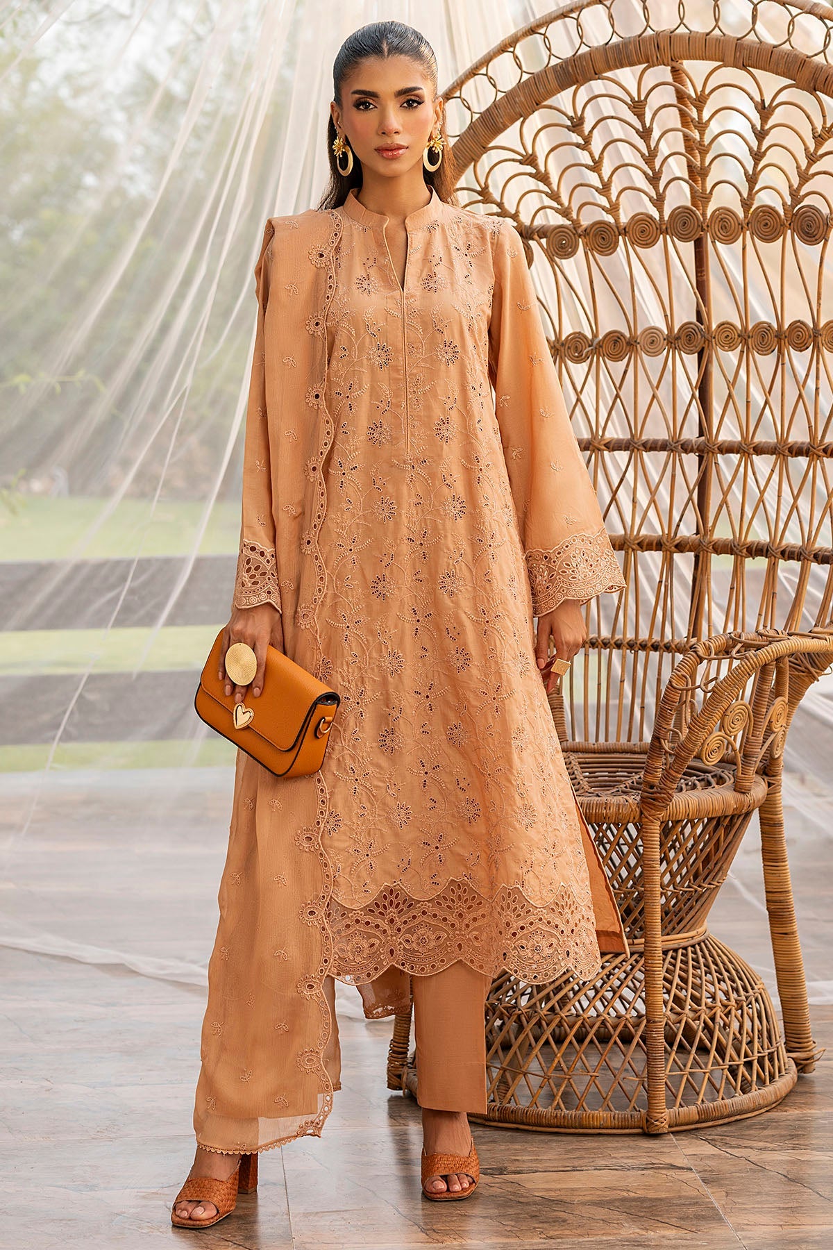 5588-AMAYA EMBROIDERED LAWN UNSTITCHED