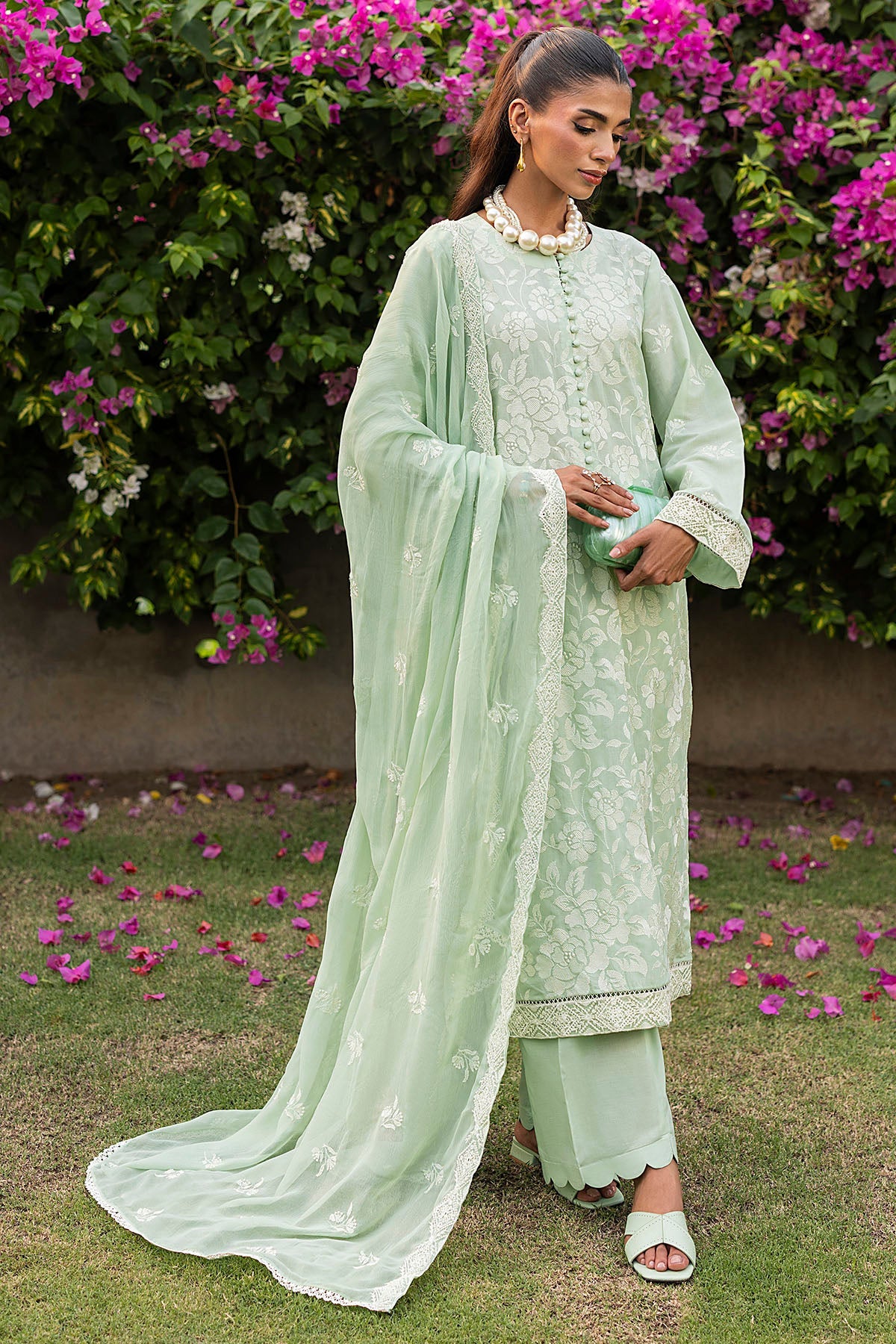 5589-NAYAL EMBROIDERED LAWN UNSTITCHED