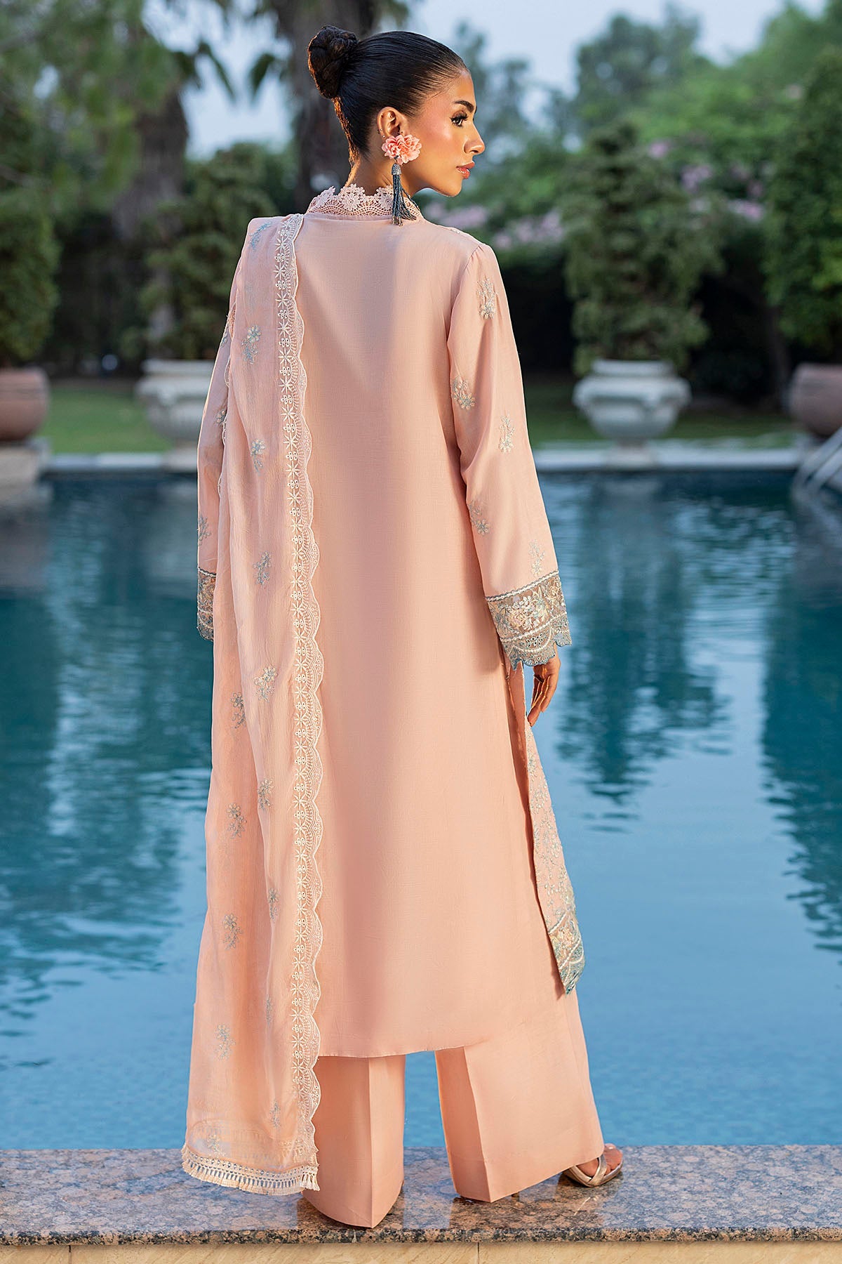 5593-ZAHWAH EMBROIDERED LAWN UNSTITCHED