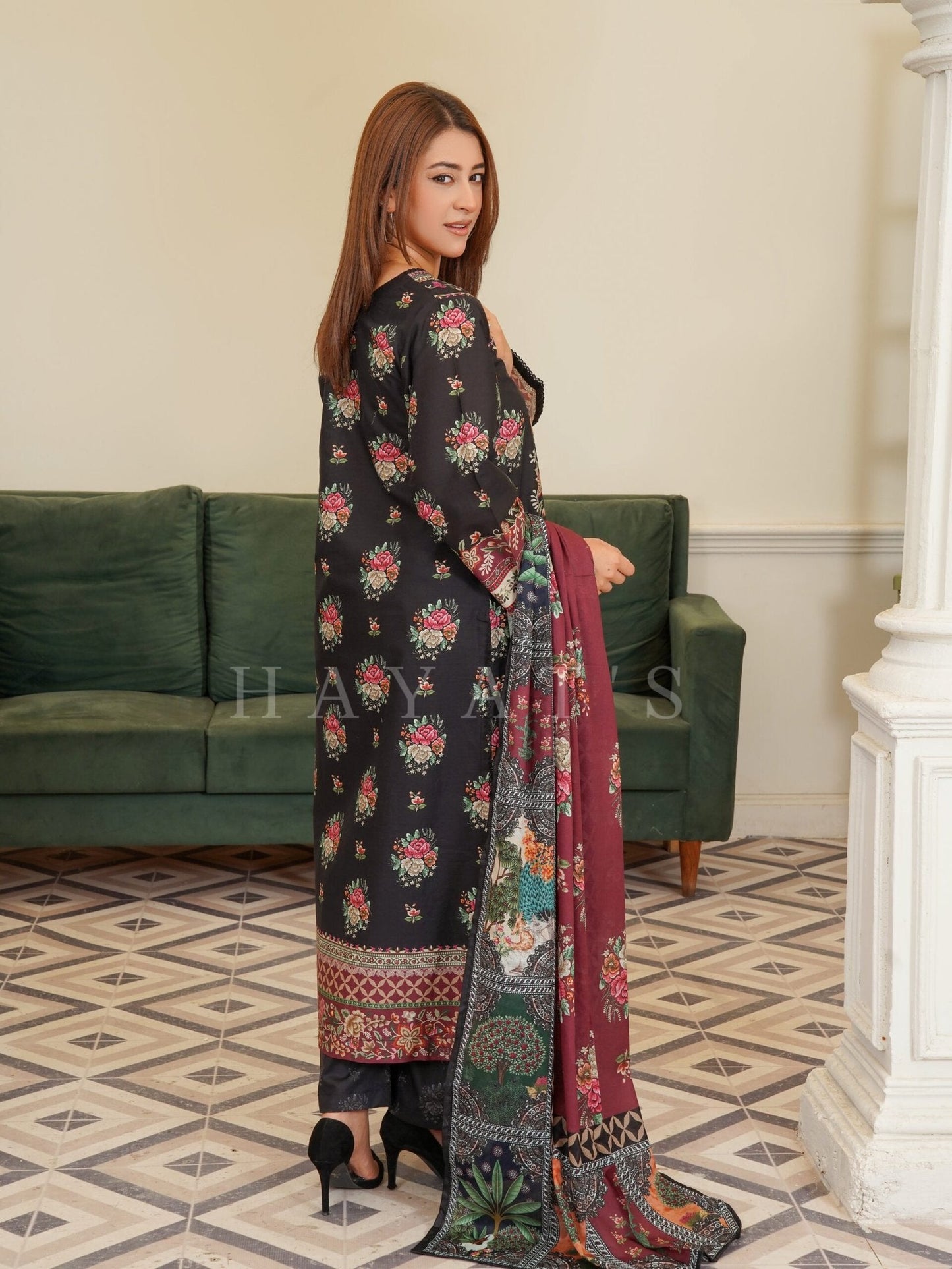 Summer Whisper – 3PC Midnight Rose