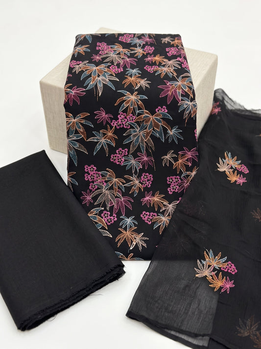 Palm Leaves Black Karandi