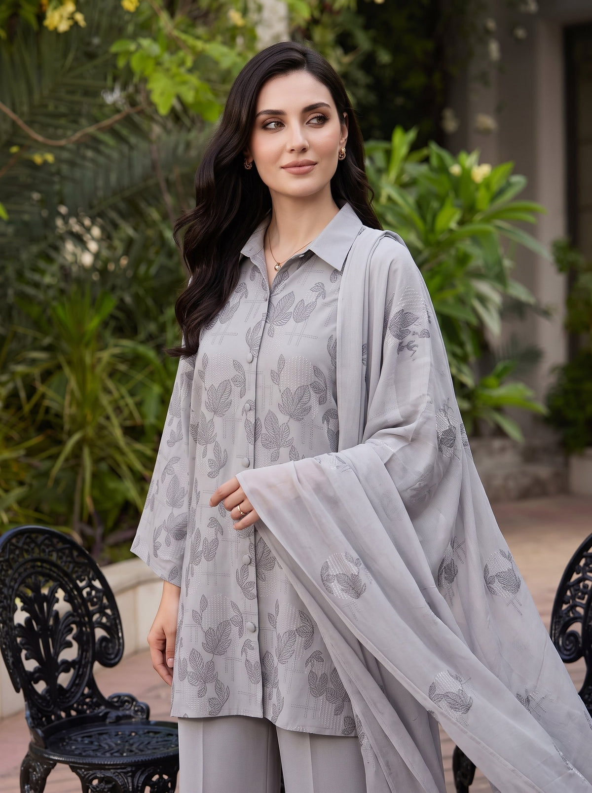 Light Grey Leaf Karandi