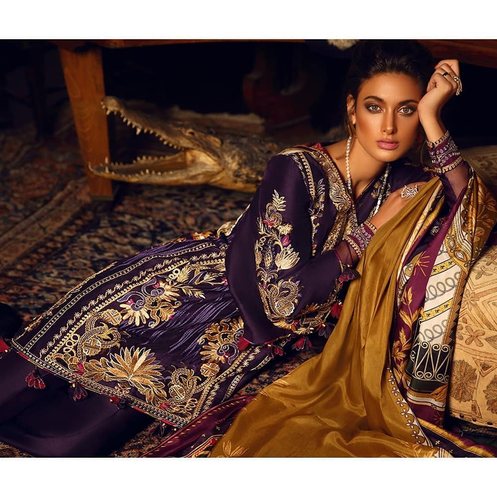 Élan Luxury Silk Collection – ES-06 (SOAM SAVALI) - Heer Rang