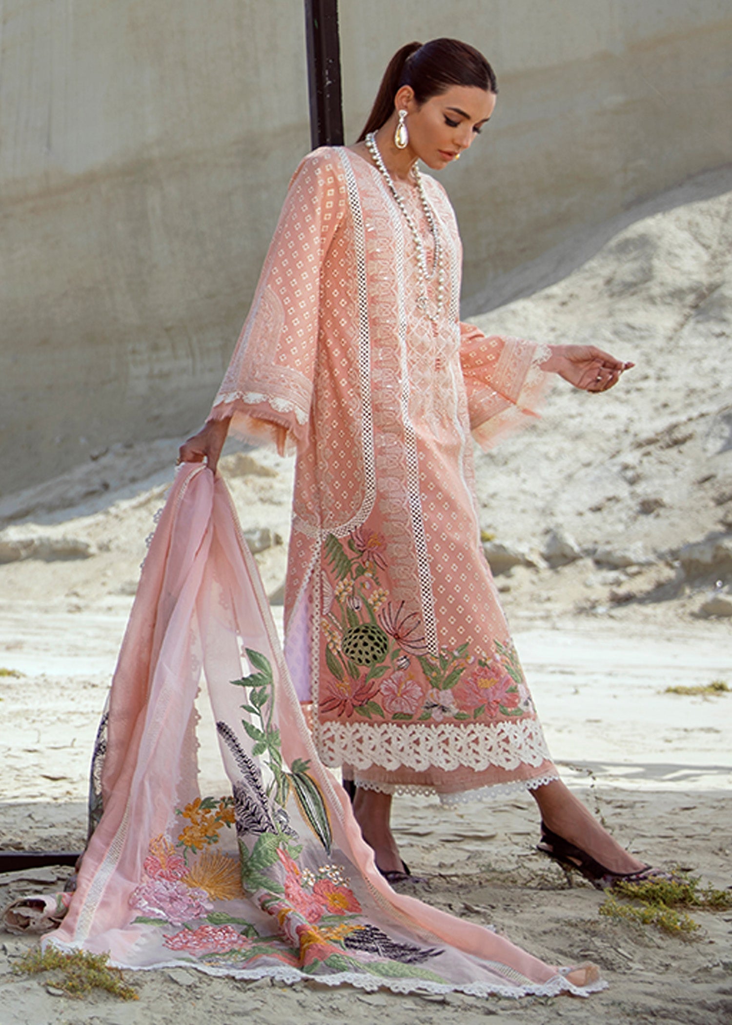 Summer Blooms - 6B - Blush - Heer Rang